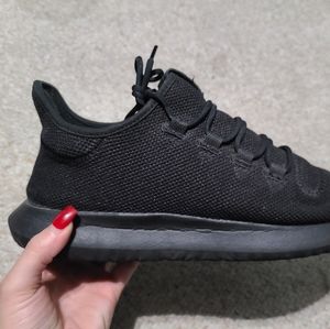 Black Adidas Tubular